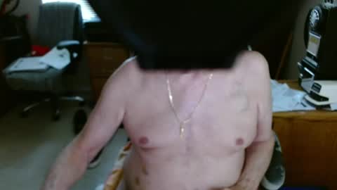 Snapshot of tampaman345 chatting on 06-11-26, 05:33 tampaman345 online show from 06-11-26, 05:33