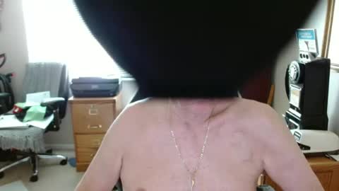 Snapshot of tampaman345 chatting on 06-25-26, 01:04 tampaman345 online show from 06-25-26, 01:04