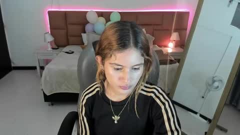 Tamy  online show from 05-12-26, 07:55