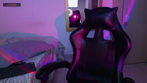 Snapshot of tana_lux chatting on 05-12-26, 10:18 Aytana online show from 05-12-26, 10:18