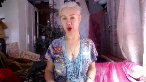 Milena online show from 10-04-25, 04:54