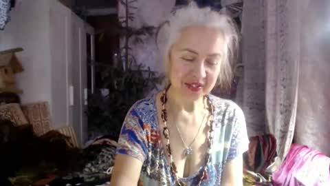 Milena online show from 10-11-25, 06:12
