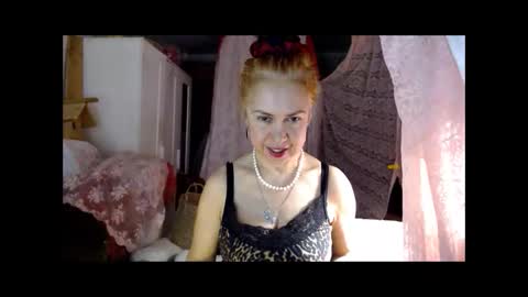 Snapshot of tanganiika chatting on 02-15-26, 10:17 Milena online show from 02-15-26, 10:17