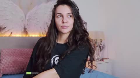 Tania Amore online show from 05-24-26, 07:30