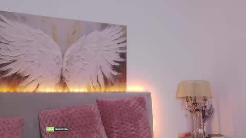 Tania Amore online show from 05-26-26, 08:05