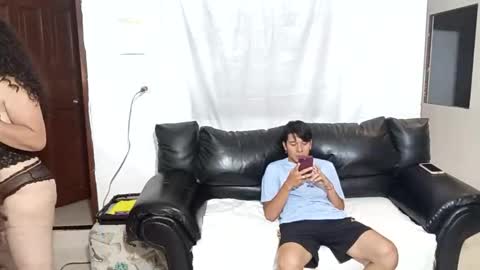 taniamilf69 online show from 11-24-25, 08:30