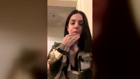 taniatalisha online show from 05-12-26, 01:58