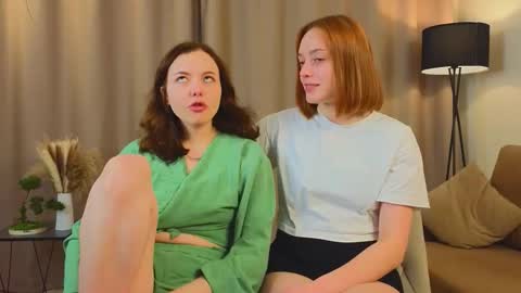 Angela and Victoria online show from 11-29-25, 04:15