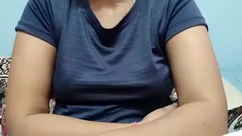 taniya_roy4628 online show from 04-30-26, 02:51
