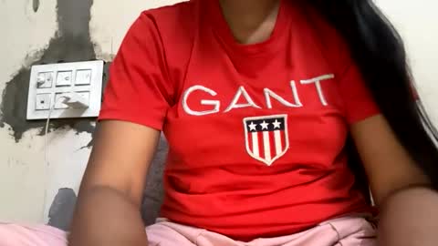 taniya_roy4628 online show from 05-18-26, 03:02