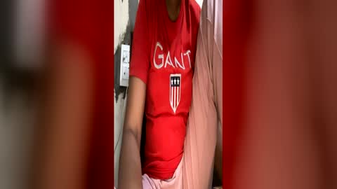taniya_roy4628 online show from 06-24-26, 03:16