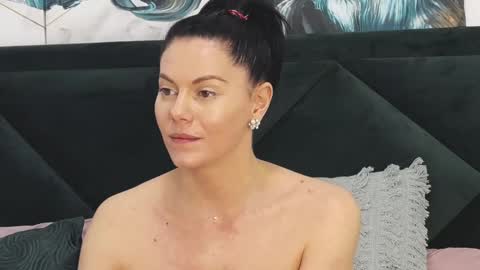 tanyaGrey online show from 01-30-25, 10:19