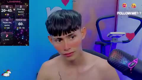 Snapshot of tanjiro_cute chatting on 06-22-26, 02:57 Andres online show from 06-22-26, 02:57