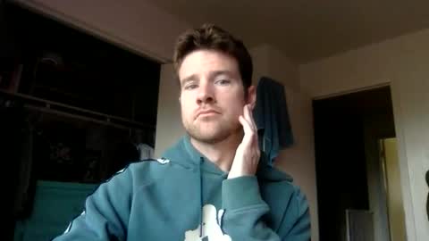 Dr. Love online show from 02-08-26, 02:09