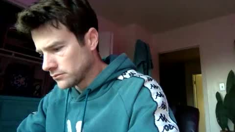 Dr. Love online show from 02-15-26, 01:31