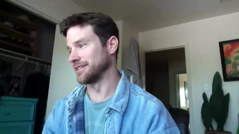 Dr. Love online show from 05-02-26, 04:12