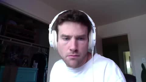 Dr. Love online show from 05-08-26, 05:07