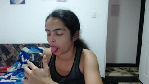 Snapshot of tantricroots chatting on 05-22-26, 04:56 Angeline Follow online show from 05-22-26, 04:56