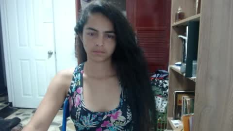Snapshot of tantricroots chatting on 06-05-26, 04:19 Angeline Follow online show from 06-05-26, 04:19