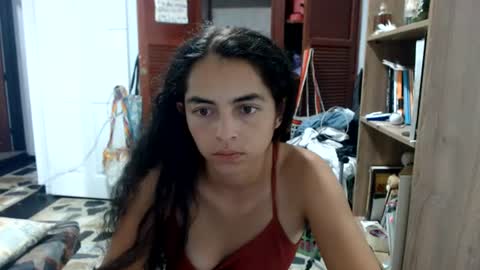 Snapshot of tantricroots chatting on 06-22-26, 04:20 Angeline Follow online show from 06-22-26, 04:20