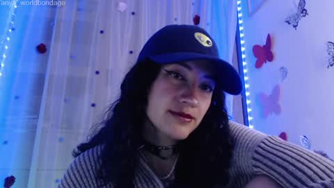 Snapshot of tanya_worldbondage chatting on 04-13-26, 01:11 tanya online show from 04-13-26, 01:11