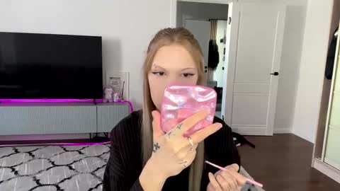 Alisa online show from 02-10-26, 11:03