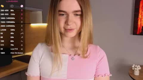 Emma online show from 04-26-26, 09:40