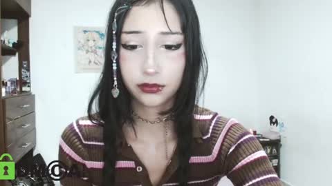Snapshot of tara_tetsu chatting on 02-11-25, 12:28 xemy Please help me to reach 1000 thumbs up online show from 02-11-25, 12:28