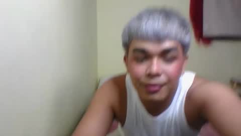 Snapshot of tarahriches chatting on 12-25-24, 05:15 tarahriches online show from 12-25-24, 05:15