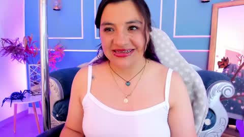 Tara online show from 05-15-26, 04:08