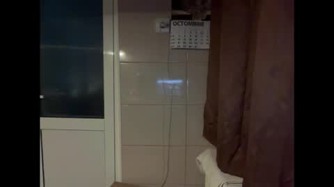 Snapshot of tarkan198 chatting on 10-10-25, 08:52 tarkan198 online show from 10-10-25, 08:52