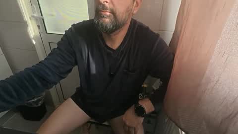 Snapshot of tarkan198 chatting on 11-09-25, 07:28 tarkan198 online show from 11-09-25, 07:28