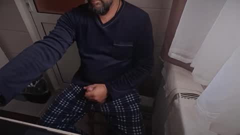 tarkan198 online show from 11-20-25, 07:52