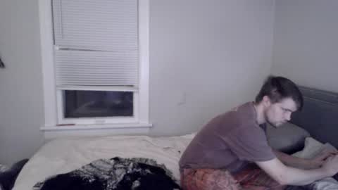 Snapshot of tarus333 chatting on 01-22-25, 02:15 tarus333 online show from 01-22-25, 02:15