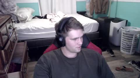 Snapshot of tarus333 chatting on 09-11-25, 06:02 tarus333 online show from 09-11-25, 06:02