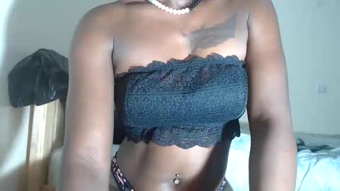 Tash online show from 10-17-25, 03:36