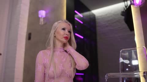 Tasha online show from 02-09-25, 10:20