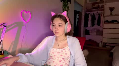 Darlin online show from 02-18-26, 10:06