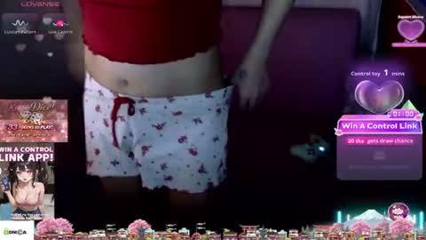 Snapshot of tashakai chatting on 07-28-26, 04:39 TashaKai online show from 07-28-26, 04:39