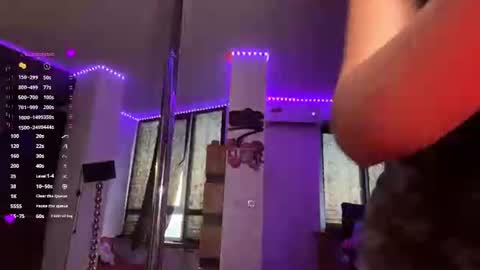 Viola online show from 06-21-26, 04:09