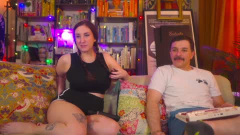 Vivian  Clark online show from 11-15-25, 03:52