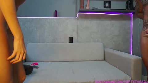 tassiarauj online show from 01-07-26, 01:57