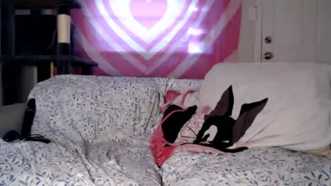 Tastee Kitty online show from 09-25-25, 04:54