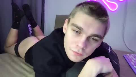 tasteithorny online show from 01-31-25, 06:03