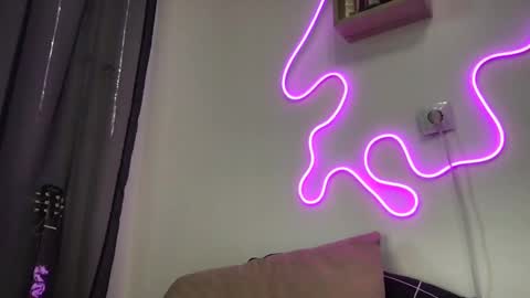 tasteithorny online show from 02-01-25, 01:09