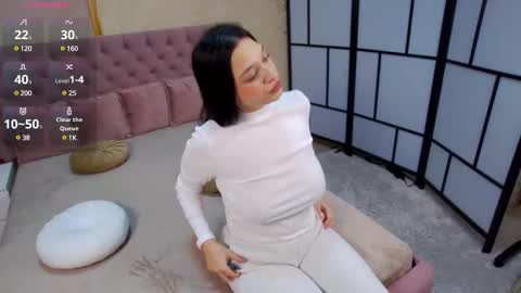 Snapshot of tasteofdivine chatting on 12-24-24, 02:32 tasteofdivine online show from 12-24-24, 02:32