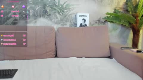 Snapshot of tasteofdivine chatting on 01-31-25, 06:36 tasteofdivine online show from 01-31-25, 06:36