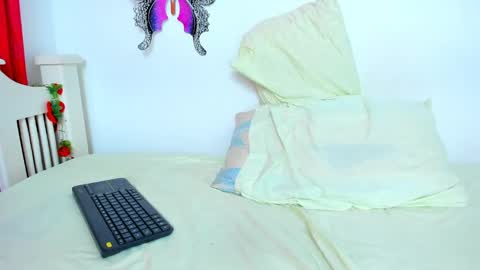 Snapshot of tasty_alan_ chatting on 02-14-25, 01:45 tasty_alan_ online show from 02-14-25, 01:45