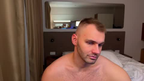 Snapshot of tasty_justin chatting on 11-14-25, 07:34 My shows 2100500 UTC3 online show from 11-14-25, 07:34