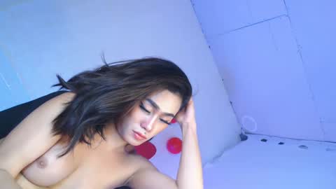 Vannesa online show from 02-15-25, 02:58